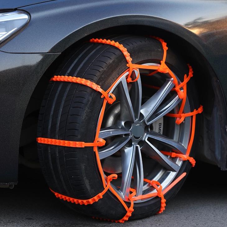 Universal Thickened Anti-Skid Tire Chains for 14-22 Inch Tires