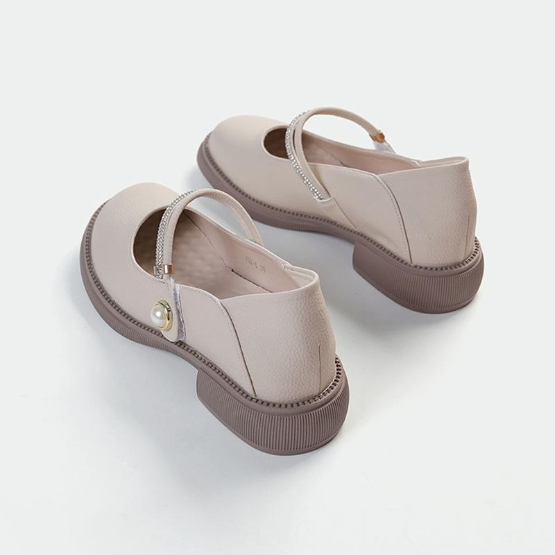 Mary Jane shallow single shoes women 2025 new retro soft leather inner height increase British small leather shoes fairy small size 3233