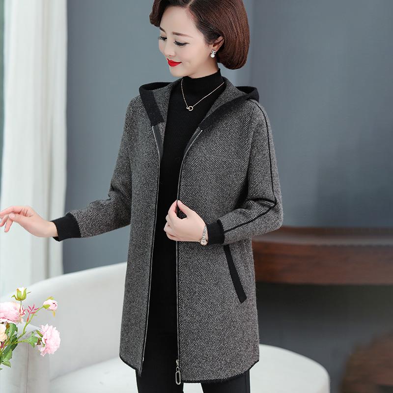 

Hengyuanxiang Autumn 2025 Hooded Wool Trench Coat for Middle-Aged and Elderly Women in Plus Sizes 4XL (Recommended 77.5-85kg)