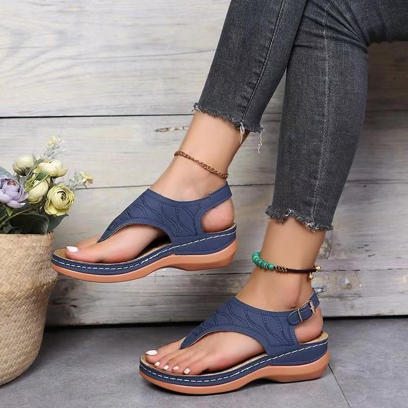 New Roman Style Buckle Belt Female Breathable Sandals Women Sandals Summer Shoes Open Toe Platform Lightweight Shoes Size 35-43