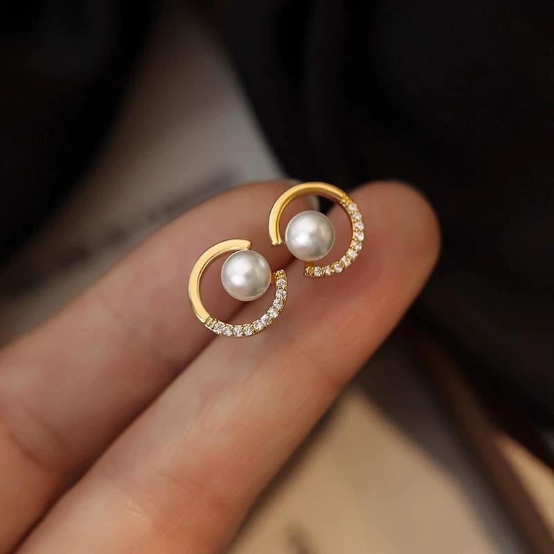 ED442 2025 New Bestseller Pearl S925 Sterling Silver Gold Plated Earrings & Ear Clips-Light Luxury High-End Party Style