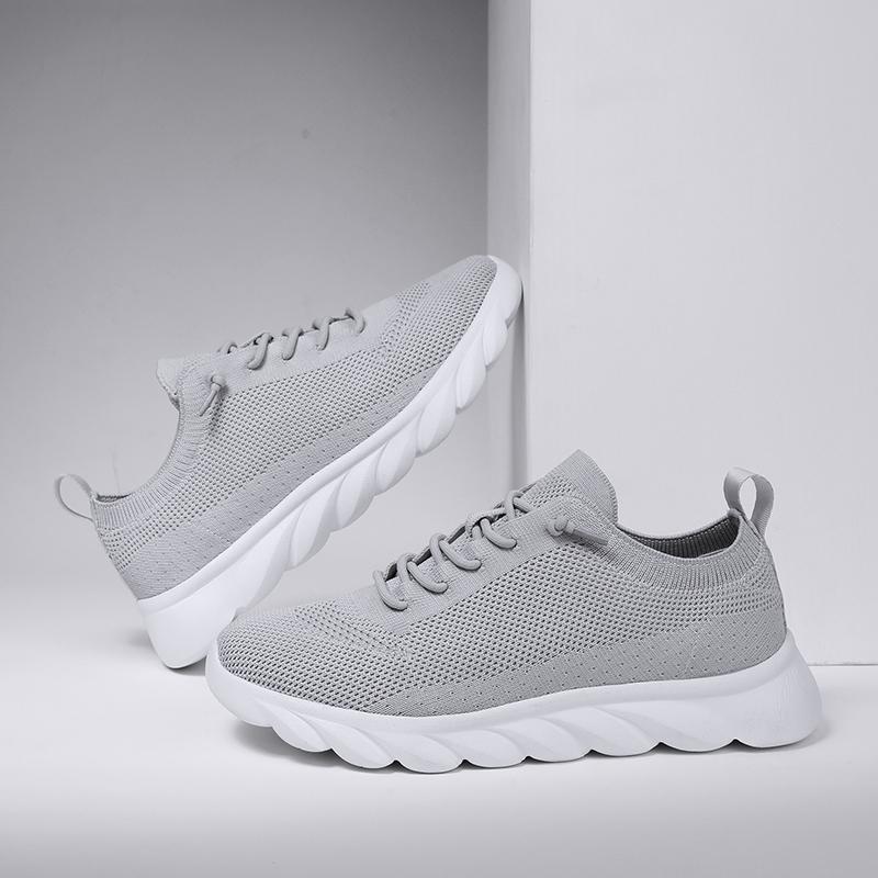 Fashion Pink Walking Shoes Lightweight Breathable Sneakers Women Couple Casual Large-size Flats Summer Mesh Running Shoes Footwear Casua