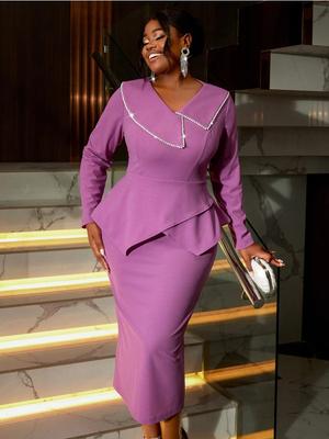 Elegancka damska sukienka bodycon z kołnierzykiem, długim rękawem, asymetrycznym krojem, rozcięciem u dołu, dopasowana, midi, do noszenia do biura i na imprezy