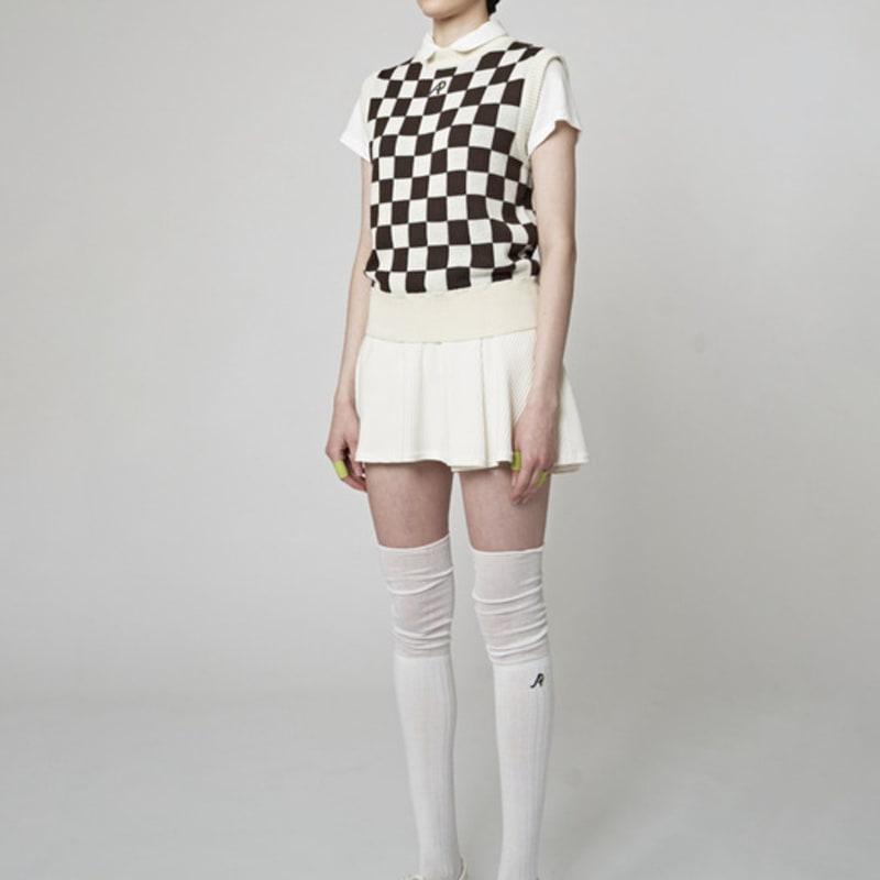 ATHPLATFORM AW22AS01 Sheer High Knee Socks_White