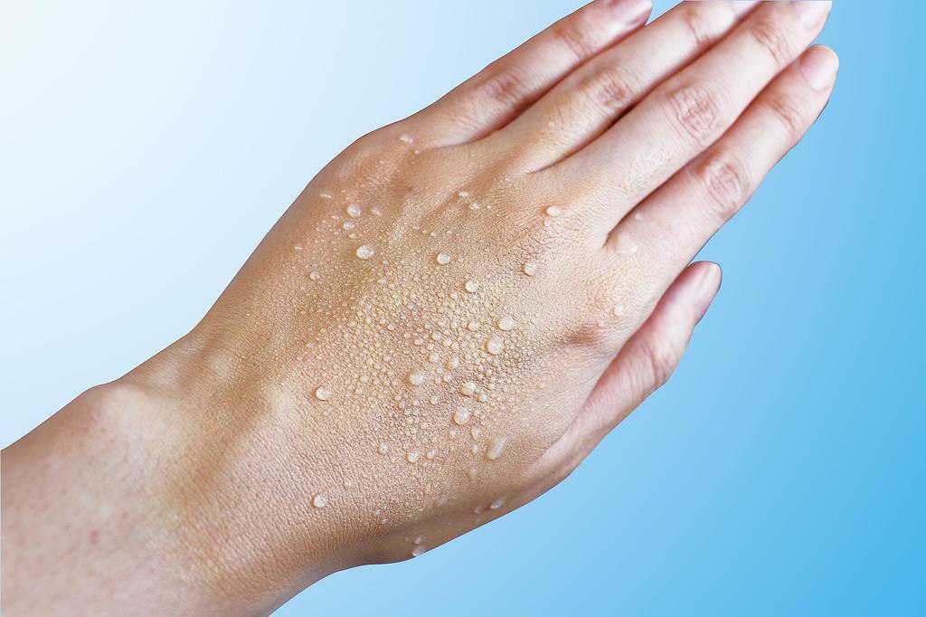 MQAGE BB Milky Foundation UV TB Natural Beige UV Prevents Oily Pore Makeup Stain and Wrinkle Made in Shining Official Z271070 Foundation, Protection,