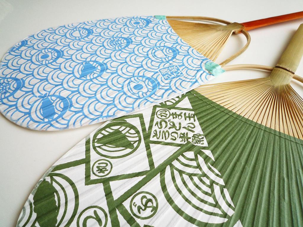 for Day Marugame Uchiwa Fan with Sanuki Udon Pattern [Perfect Father's Gifts] (Light Blue)