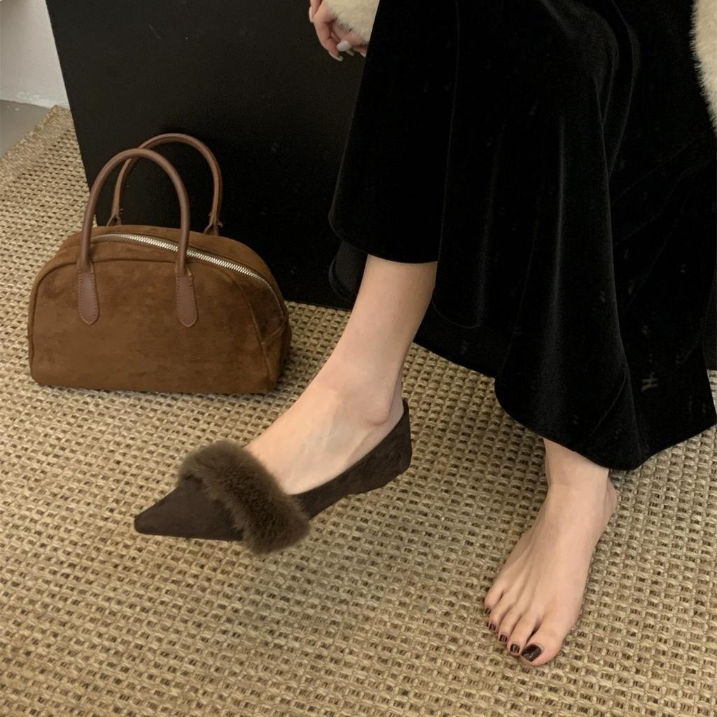 thick heel black pointed single shoes shoes 2026 gentle evening shoes with skirt fluffy shoes
