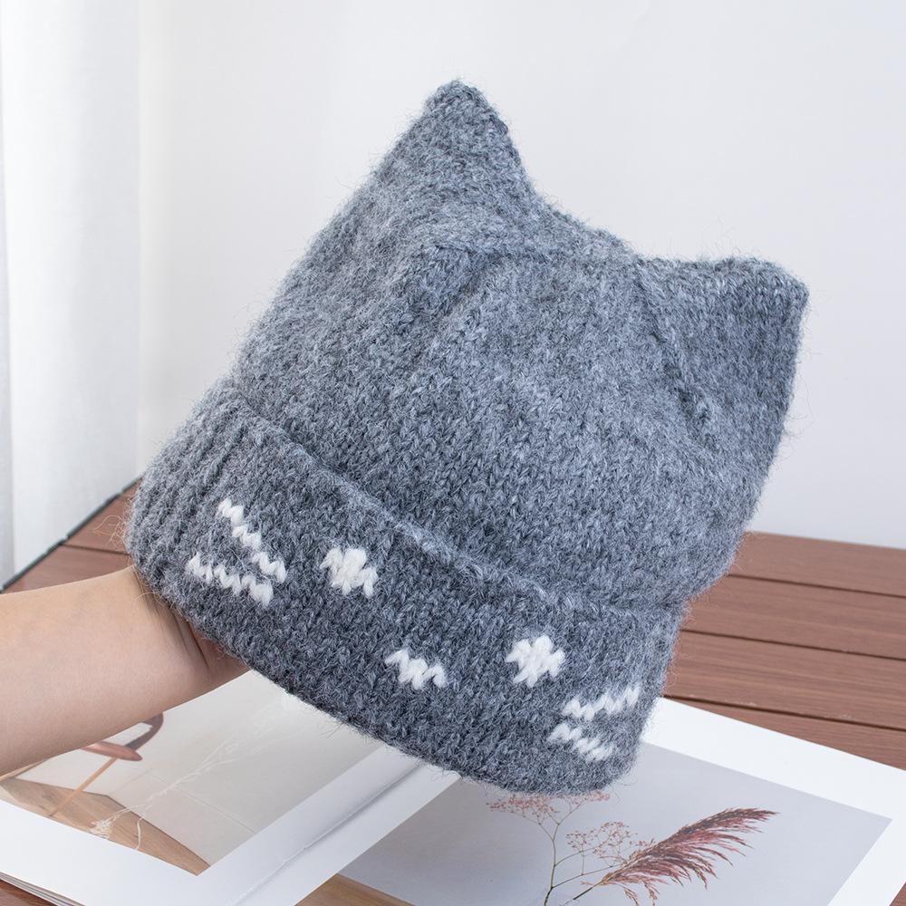 Cute Cat Ear Knitted Hat Women's Autumn and Winter Velvet Feels Warm, Ear Protection Shows the Face, Small Wool Hat Is Versatile and Warm