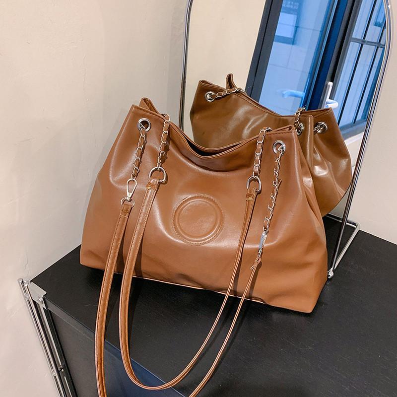 Stylish Large Capacity Pu Leather Shoulder Bag For Women Trendy Totebag