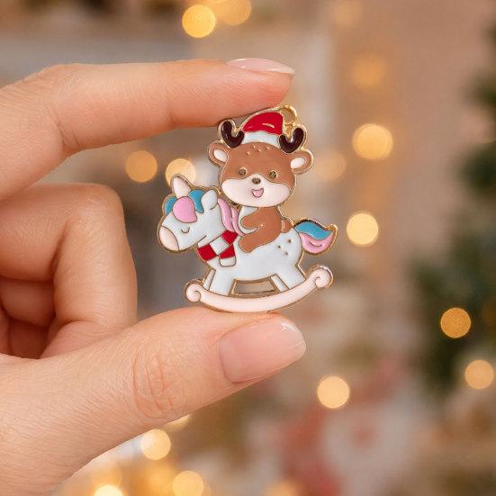 Christmas Cartoon Santa Claus Brooch, Reindeer Gingerbread Snowman Lapel Pin, Enamel Badge Pin for Clothes Bag Hat Scarf Suit