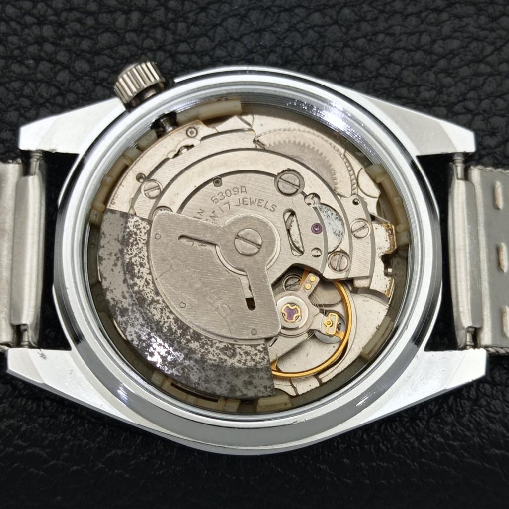 AUTOMATIC VINTAGE SEIKO 5 REFURBISHED JAPAN MENS BLACK DIAL WATCH a440442-4