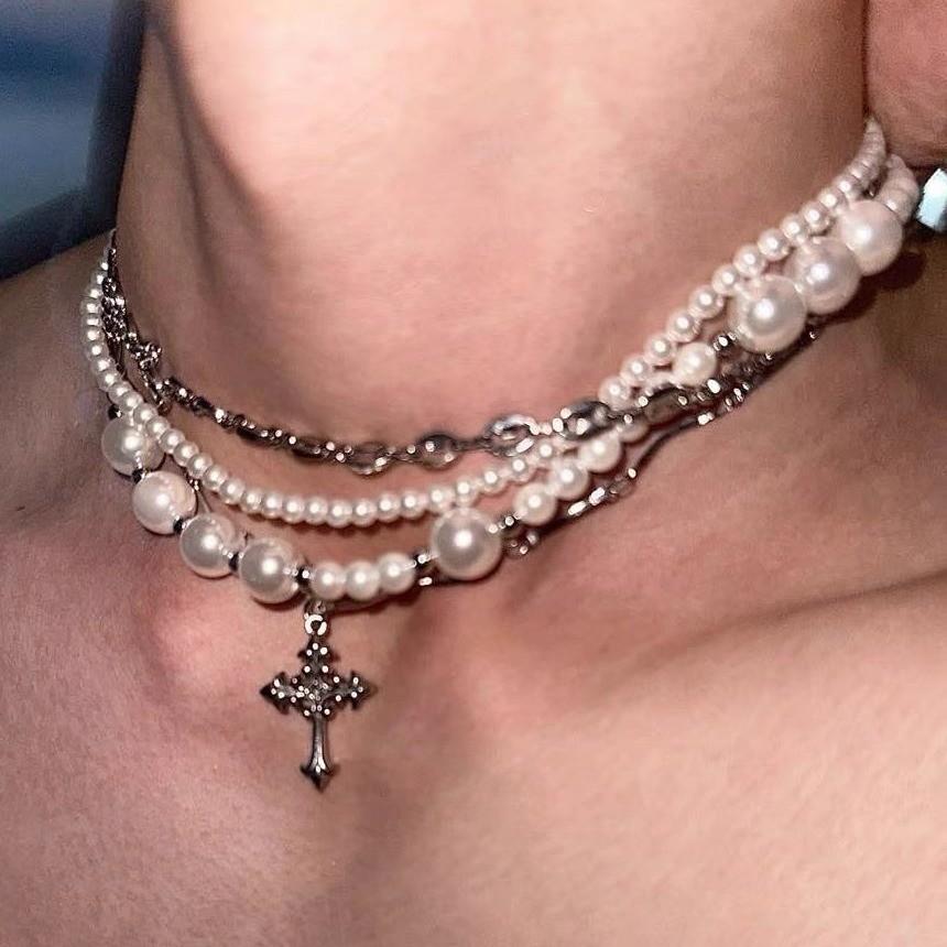 Unordered Pearl Cross Necklace With Handcrafted Alloy Chain For Unisex Fashion Accessory