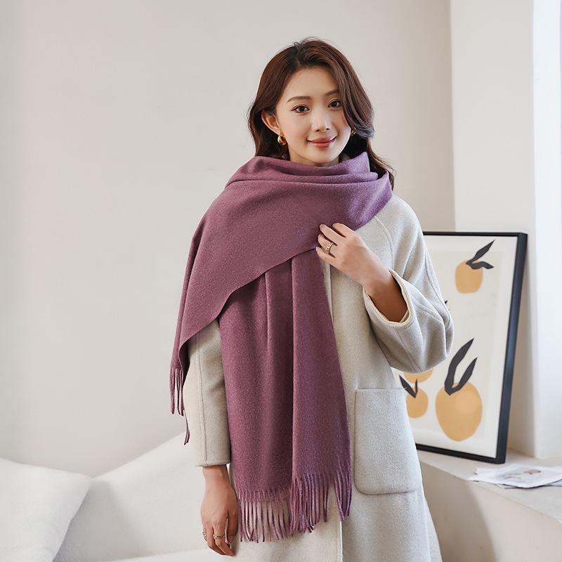 Luxurious Women's Cashmere Wool Scarf: Versatile Solid Color Shawl for Autumn and Winter