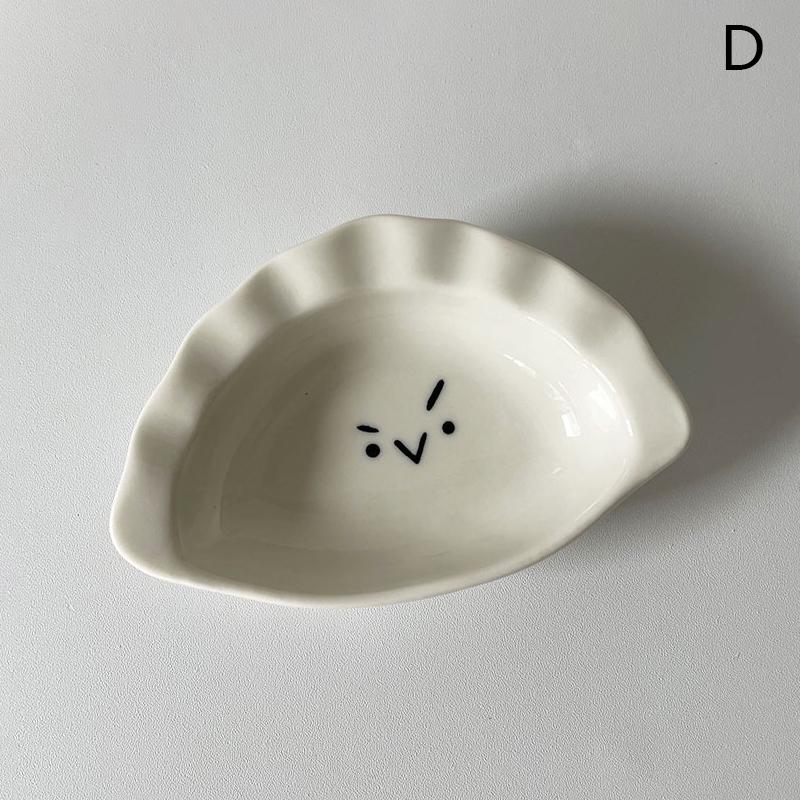 

Милые точки кунжута Керамический диск Треугольный рисовый шарик Ароматизированная тарелка Простота Бытовая креативная кастрюля Форма для макания Уксусный диск