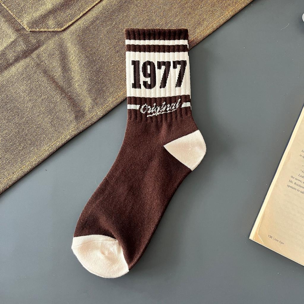 Retro American Men's Mid-rise Socks Women's Ins-style Casual Sports Basketball Socks