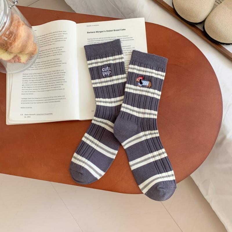 

Pure Cotton Striped Mid-calf Women s Socks, Cute Cartoon Dachshund Embroidery Asymmetrical AB Socks, Letter-piled Long Socks 1 pair темно-сірий