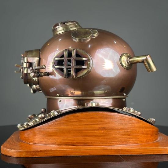 45.72 Cm Commando Diving Helmet Deep Sea Scuba Diving Helmet with Wooden Base Marine Nautical Boston Gift Item