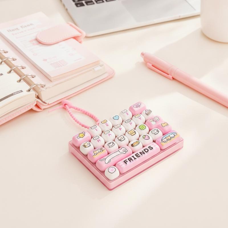 26-Key Cap Keychain Anti-Stress Keycap Clicker Keyboard Fidget Clicker Bag Charm Keychains Keyboard Keychain 1Pc