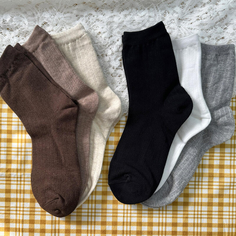 

Domestic 24 Women s Daily Golji Mid-Calf Socks (5 Pairs) 2 oatmeal, 2 cocoa, 1 brown