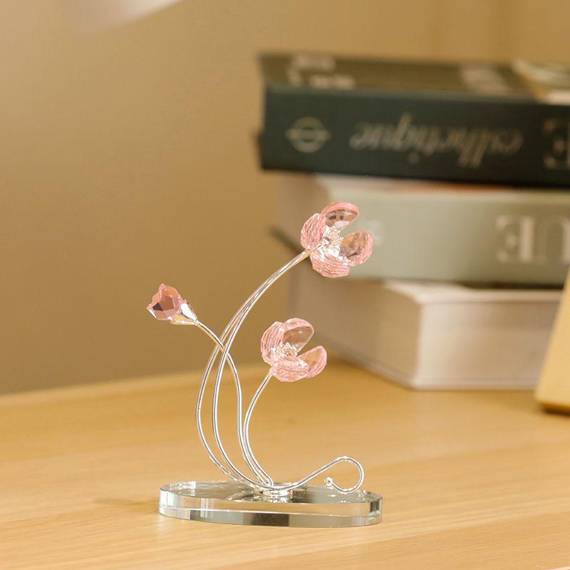 Exquisite Four-Leaf Clover Crystal Metal Ornament: Creative Decorative Gift