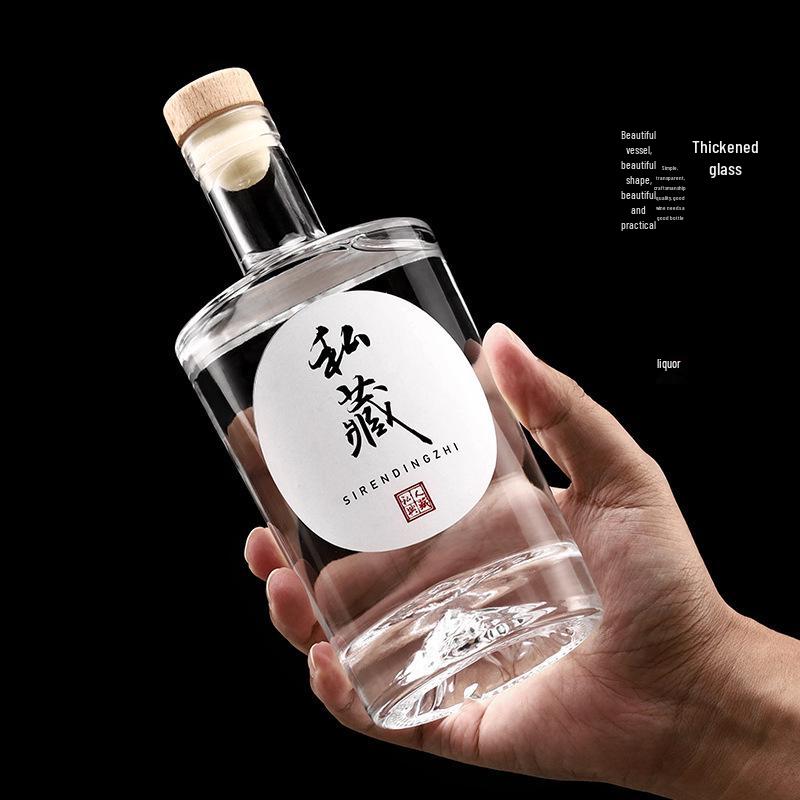 Iceberg Baijiu Glass Bottle - High-End Transparent Borosilicate Glass, Sealed and Empty for Liquor or Fruit Wine.