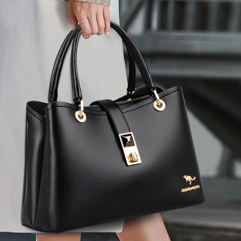 Buy Women 'S Bag 2022 Summer New Korean Version Fashion Trend Simple