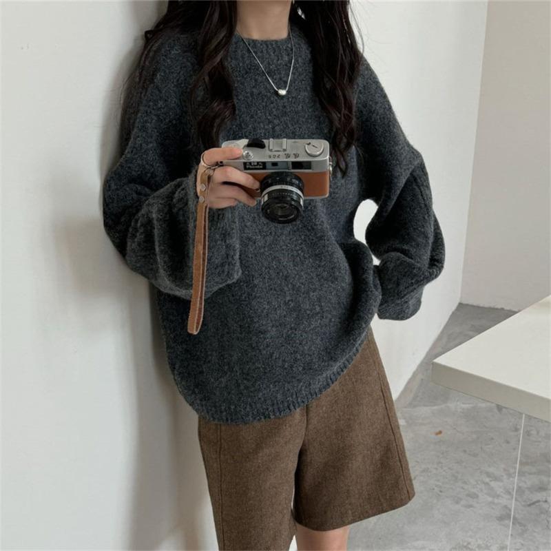 Lazy wind round neck pullover sweater women's autumn and winter new loose and thin soft waxy outer knitted sweater top
