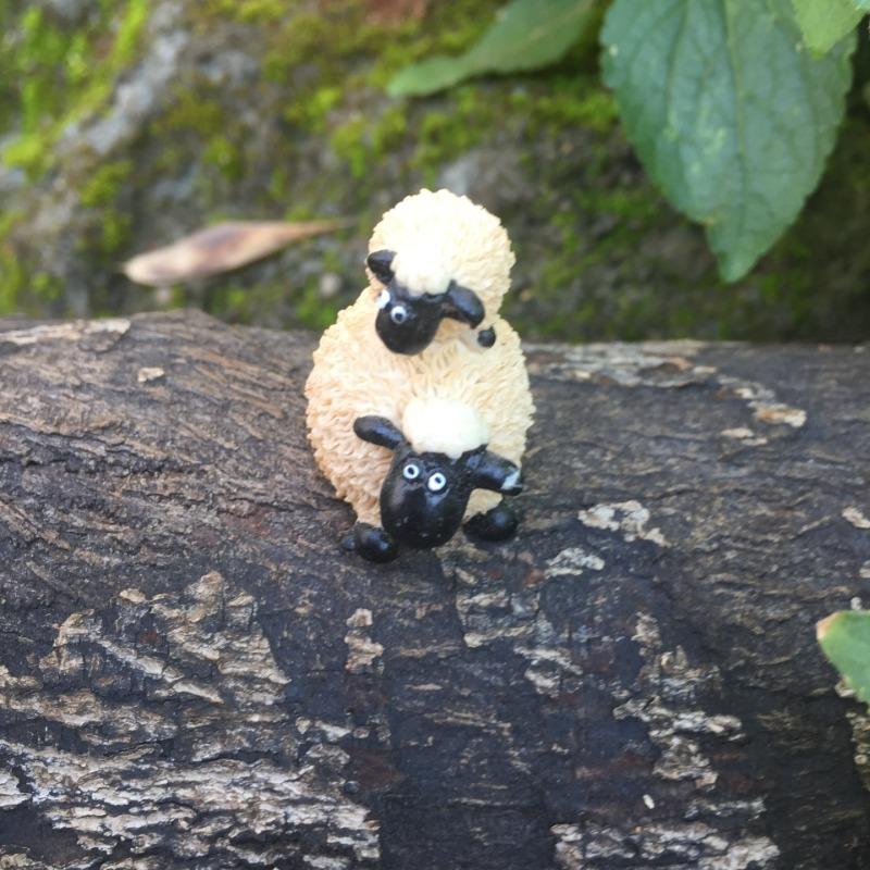 

Мох Микро-ландшафтные Украшения Овца Смола Поделки и Мини-фигурки Животных Two sheep