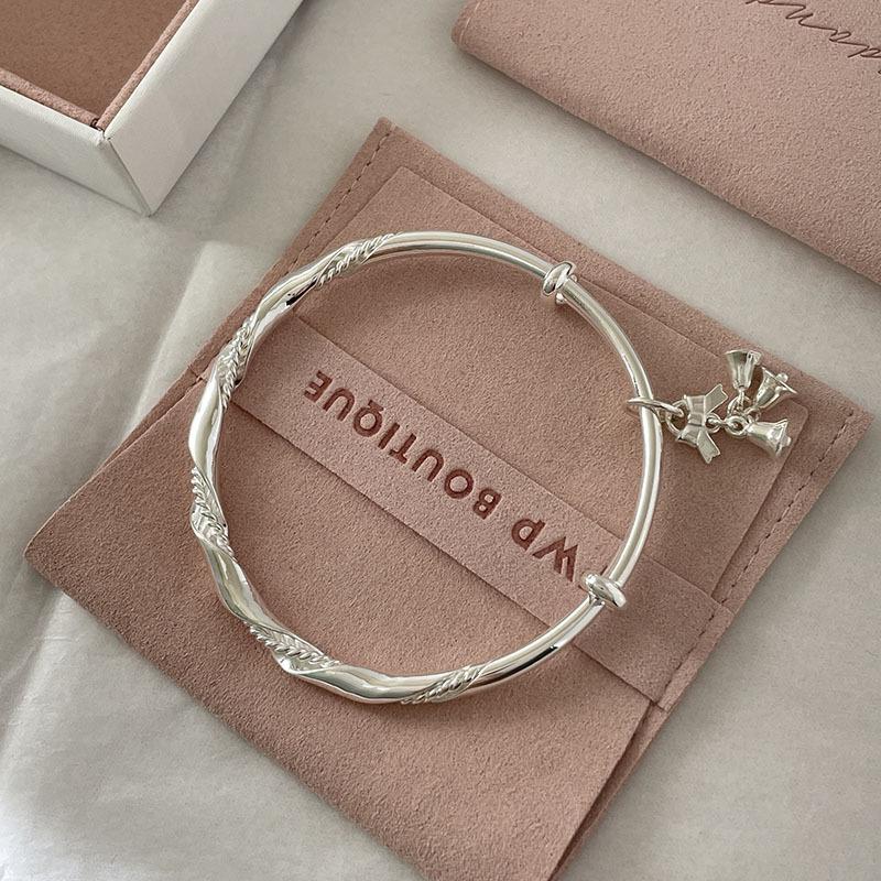 Live Broadcast Bowknot Wind Bell Bracelet Ms. Korean Dream Silver Fried Dough Twists Bracelet Push Pull Bracelet
