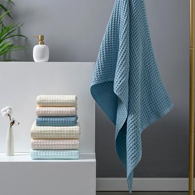 Skin-friendly Durable Soft and Comfortable Class A Cotton Waffle Bath Towel Japanese Cotton Honeycomb Mesh Adult Bath Towel Absorbent and Easy To Dry