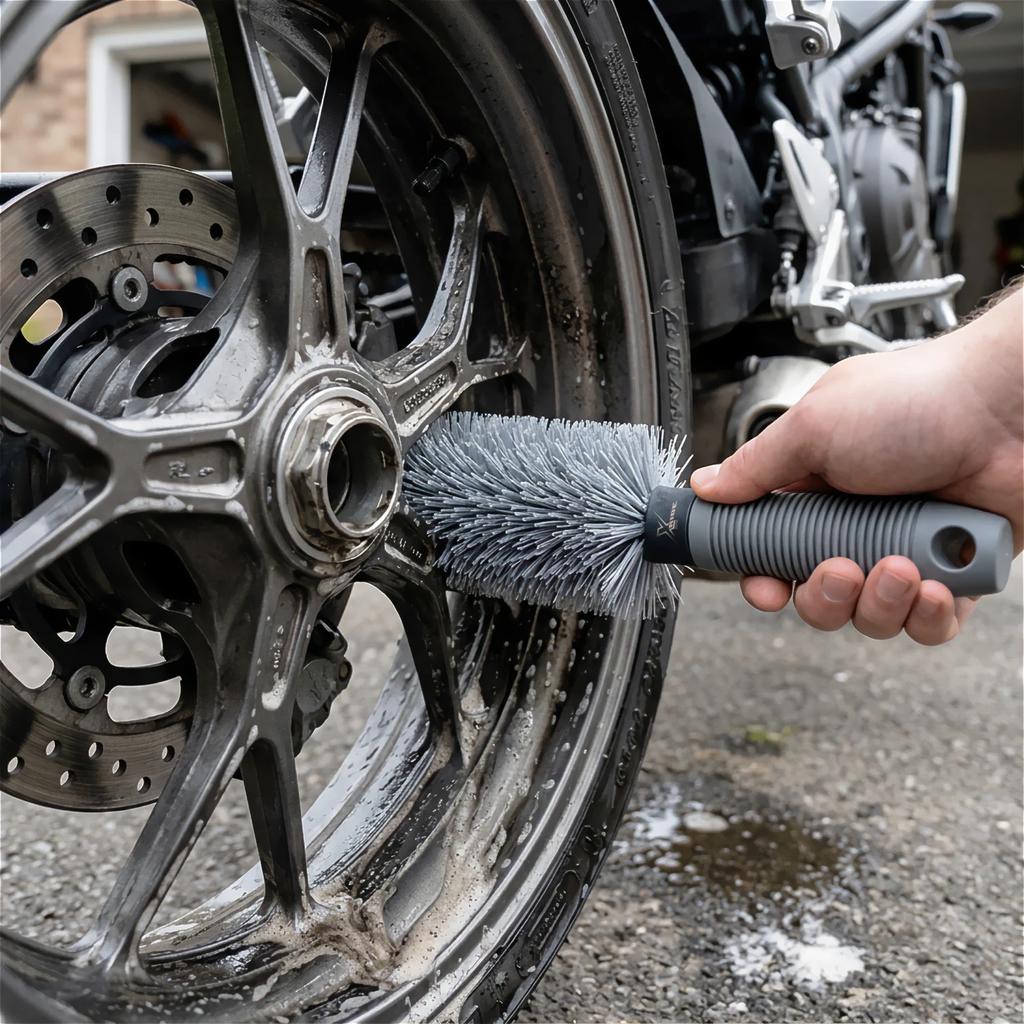 Xzone Soft Motorcycle Rim Washing Brush Does Not Scratch Wheel Detailing
