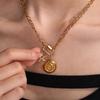 Ciondolo Stella Marina e Conchiglia Placcato Oro 18K: Collana con Design Irregolare di Conchiglie, Stile Spiaggia, in Acciaio Inossidabile