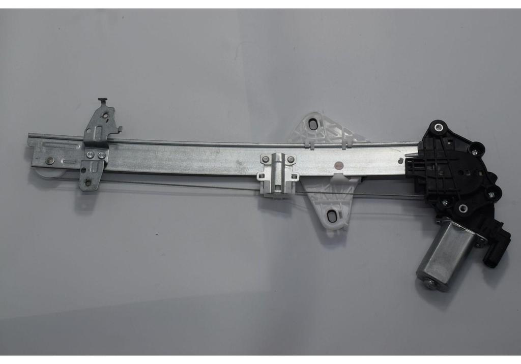 Car Window Regulator 69820-60070 for Land Cruiser UZL100