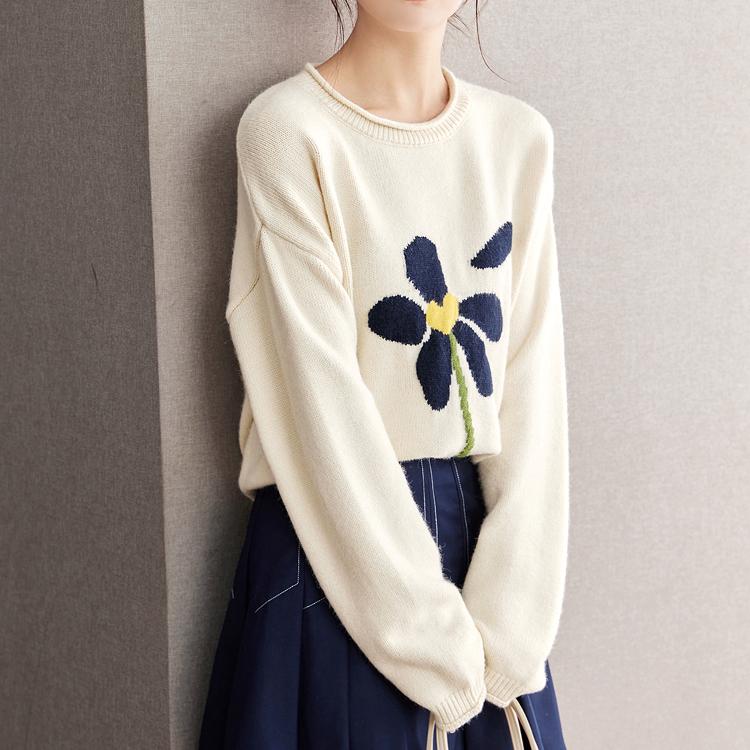 Fashion Floral Jacquard Pullover Sweater with Loose Fit for Women