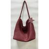 Internet Celebrity Explosion Star Woven Bag Champagne Tote Bag Large Capacity Gun Same Hand Shoulder Bucket Bag