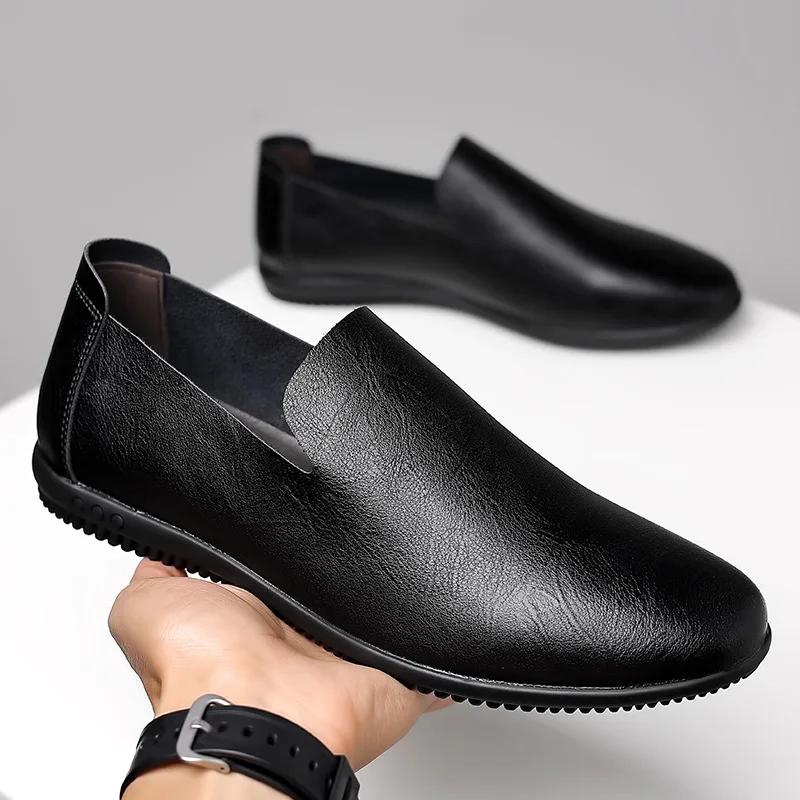 Fashion Designer Solid Color Male Leather Shoes Slip-on Flat-soled Men Loafers Spring Autumn Soft-soled Casual Man Driving Shoes