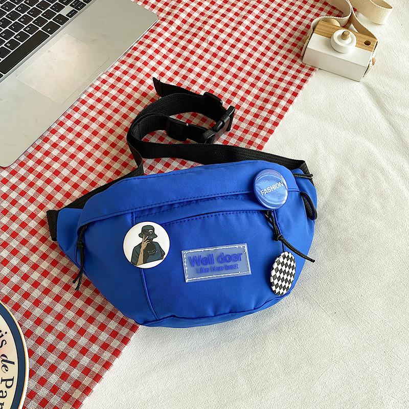 Minimalist Nylon Crossbody Purse With Inner Pocket And Seam Detailing For Casual Wear