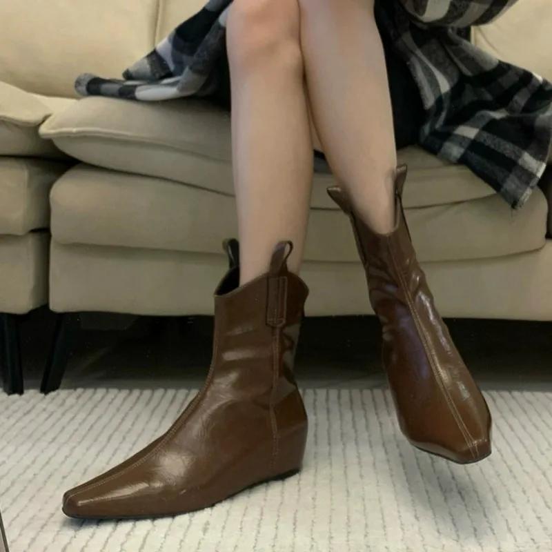 Fashion Skinny black 2025 autumn and winter style simple and versatile wedge heel heightened pointed toe women's booties