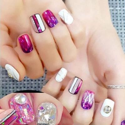 Nail Art – Kamínky a ozdoby na nehty