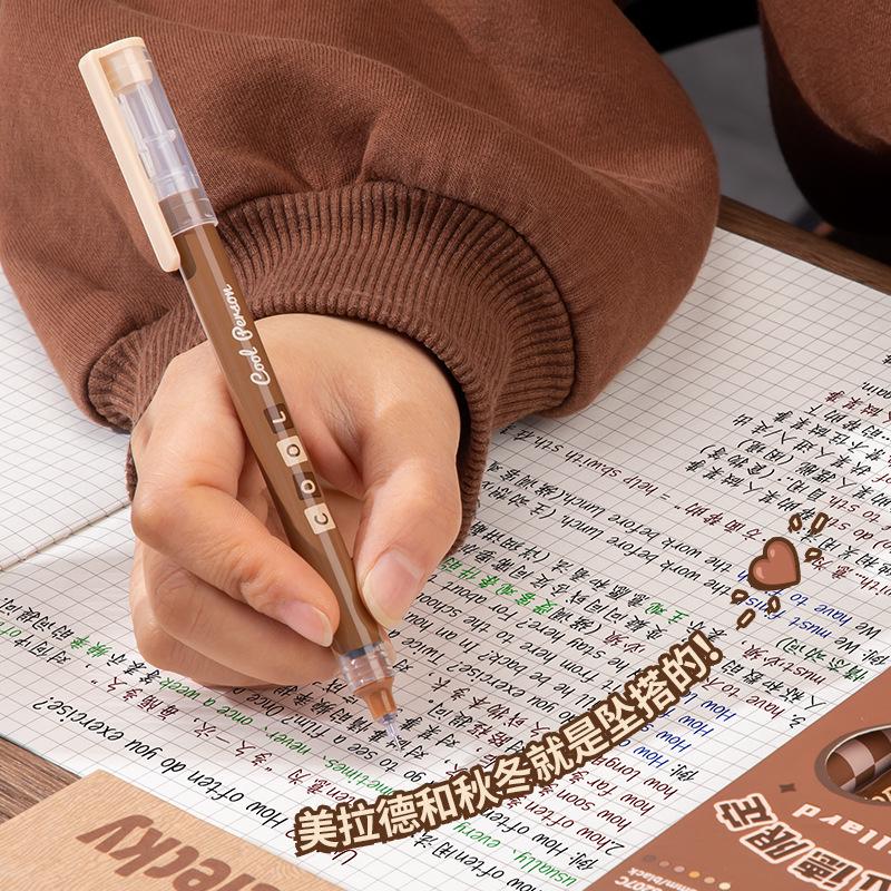 Kaba Bear Refillable Quick-Dry Rollerball Pen 0.5mm: High Capacity, Sleek Design, Ideal for Smooth Writing.