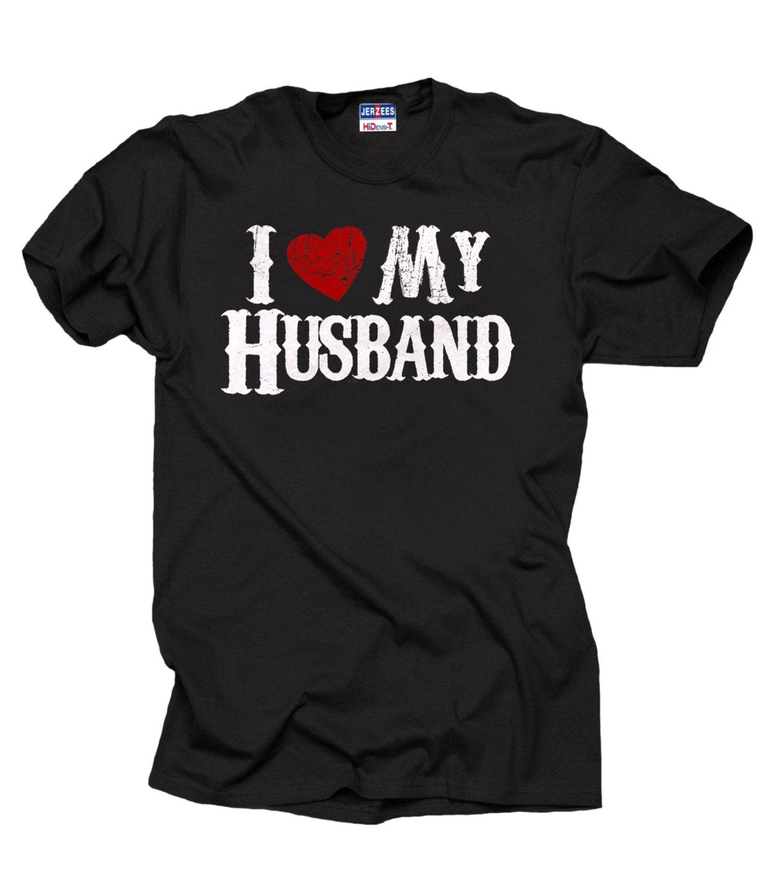 I Love My Husband T-Shirt: Wife Gift, Couple Tee S