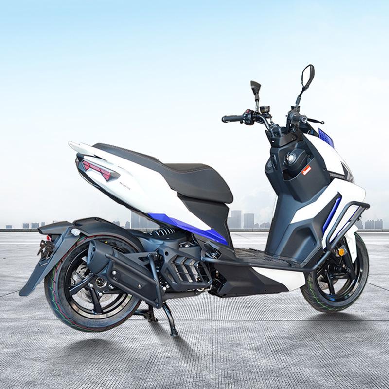 Sym DRG150 Front Bumper and Exhaust Guard: Scooter Protection Bar with Modified Accessories