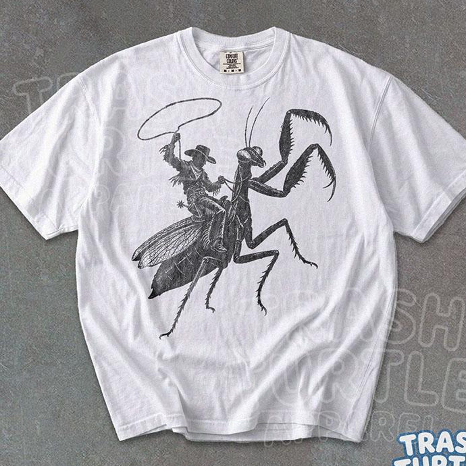 Cowboy Riding Praying Mantis Shirt Funny Western Graphic TShirt Insect Lover T-shirt Bug Joke Gift Tee M