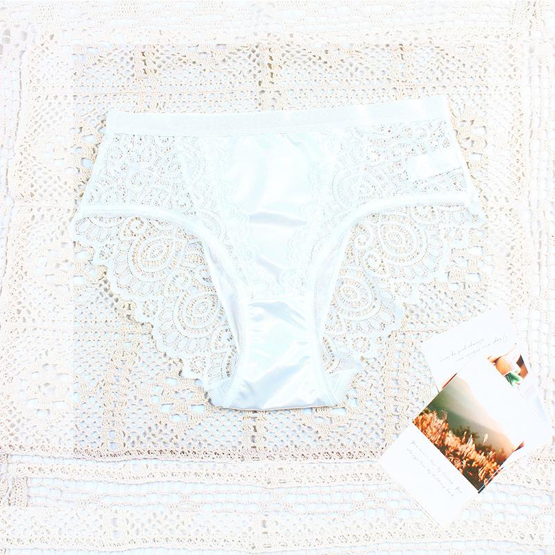 Fashionable Slip Material Mid Waist Women's Underwear Splicing Sexy Lace All Cotton Crotch Comfortable Soft Women's Triangle Pants