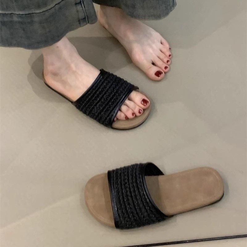 

One word cool slippers women s shoes 2025 summer Korean version lazy wind woven vacation cool slippers women s shoes 35 чёрный