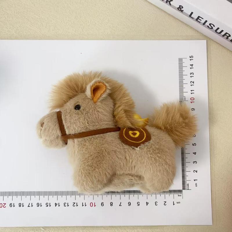 Dámsky plyšový prívesok na kľúče v tvare koňa, prívesok na tašku, do auta, šperk, novoročná dekorácia, módne doplnky na tašky a ako darček hnedá