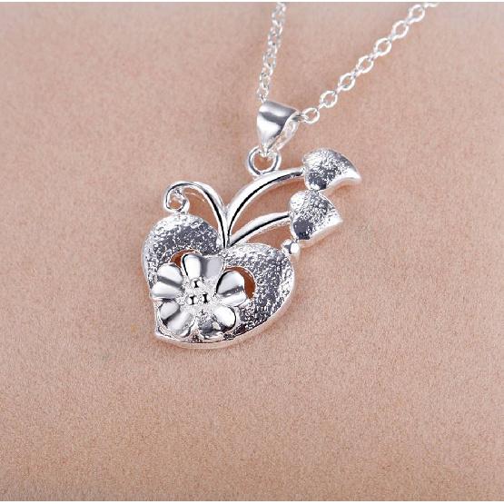 High Quality 925 Sterling Silver Necklace Pendant Chain For Women Exquisite Student Girlfriend Jewelry Accessories GiftsGood Product