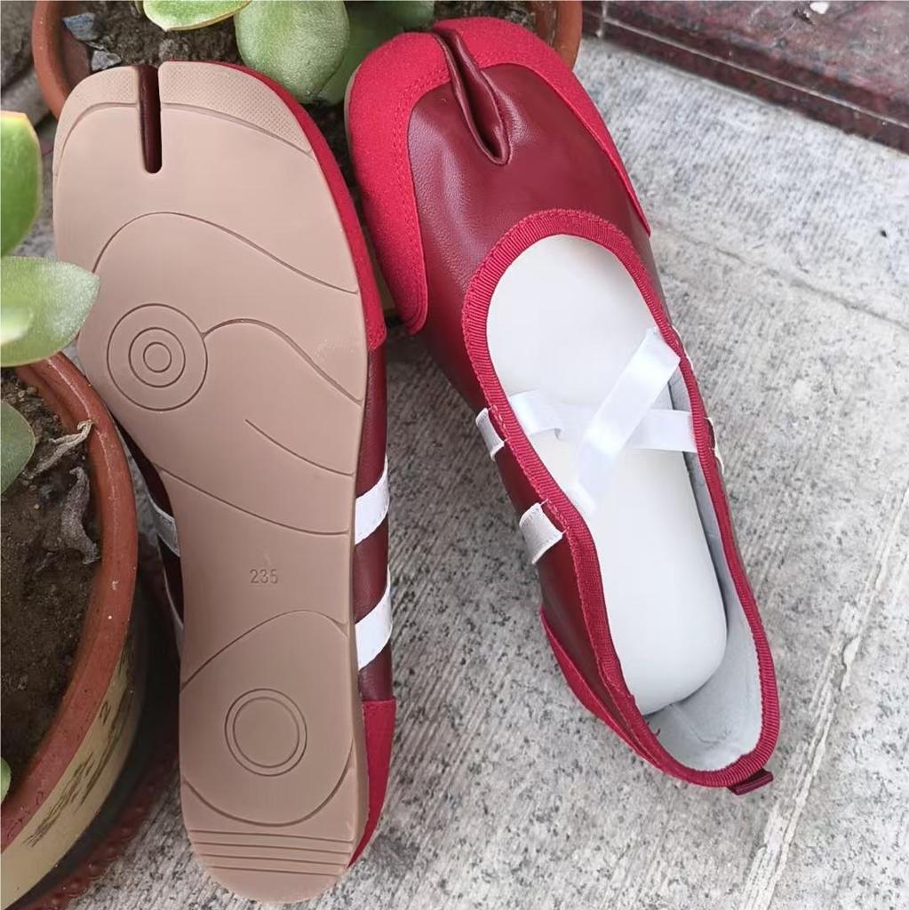 Fashion Cross Strap Tabi Flat Shoes Women Casual Fashion Design Mary Jane Shoes Slip-on Split Toe Ballet Shoes 2025 Summer Elegant New