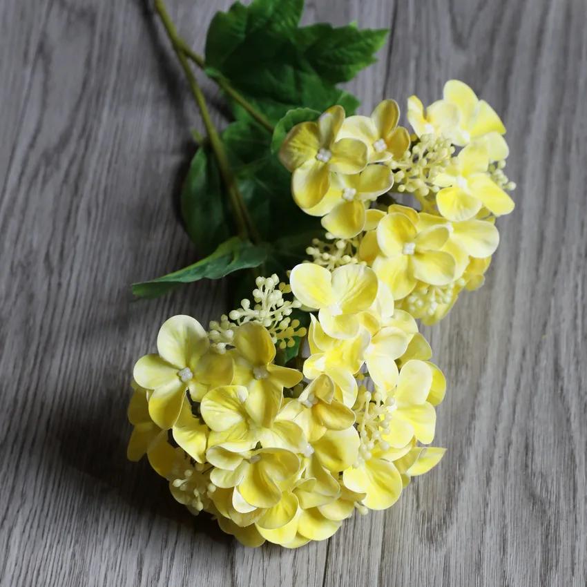 

5Pcs Artificial Flowers 2Head Latex Hydrangea with Fruit Real Touch Hydrangea Bridal Bouquet Wedding Decor Floral for Home Party жовтий