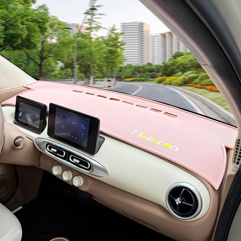 Anti-Slip Sun-Shade Dashboard Mat for 25 Models of 4th Gen Hongguang MINI Macaron